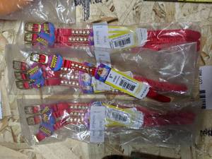 lot 60 image: (10) Fashion Safety Cat Collars