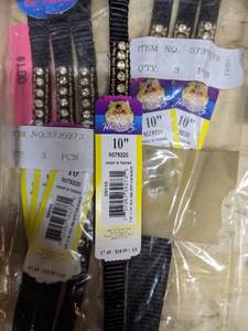 lot 61 image: (10) Fashion Safety Cat Collars