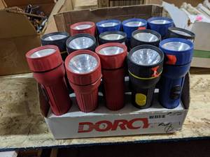 lot 86 image: (14) Dorcy Flashlights
