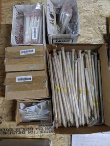 lot 87 image: (350) Applicator Mixing nozzles