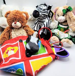 lot 7065 image: Large Build A Bear Workshop Lot - Characters plus accessories