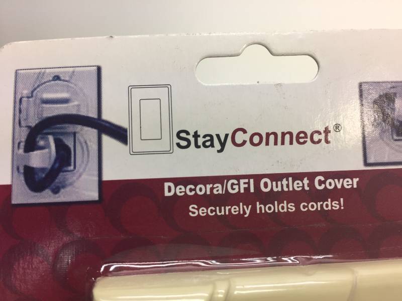 lot 1109 image: Lot of 10 StayConnect DecoraGFI Outlet Cover