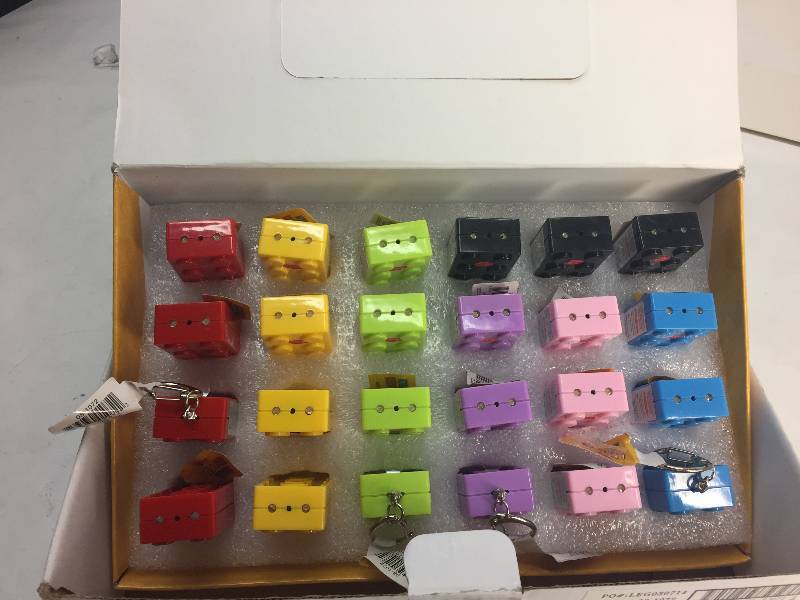 lot 1113 image: Lot of 24 NEW LED Laser Keychain