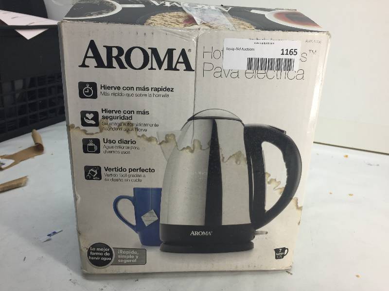 lot 1165 image: AROMA Electric Kettle with box of glasses