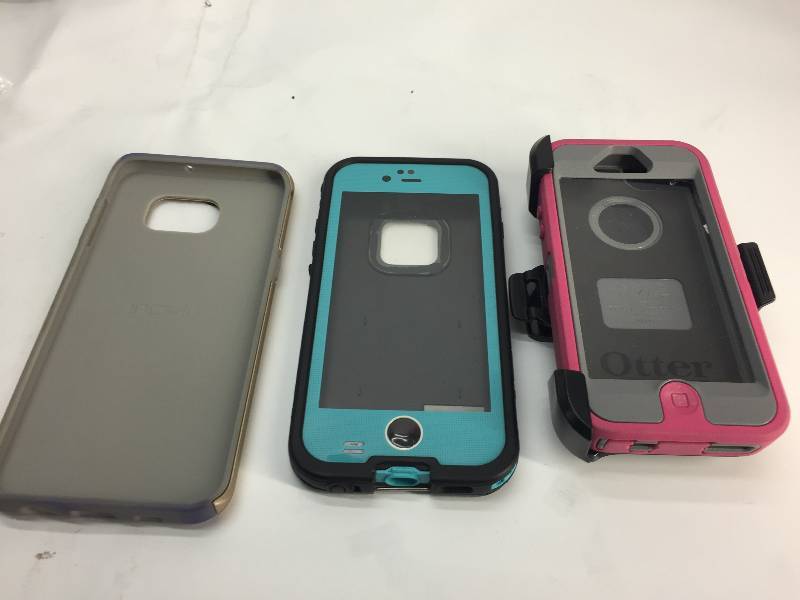 lot 1046 image: lot of iphone case