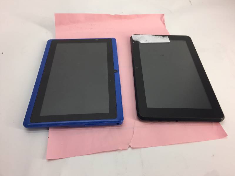 lot 1062 image: LOT OF 2 TABLETS (UNTESTED)