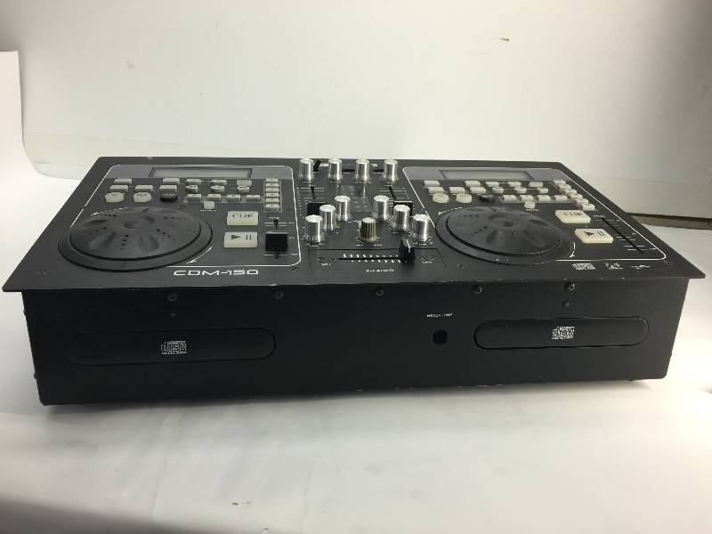 lot 1078 image: dj console gem sound (CDM-250) HAS A BAD FADER
