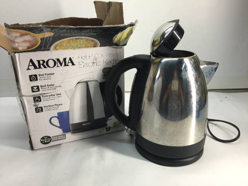lot 1171 image: aroma Electric Kettle