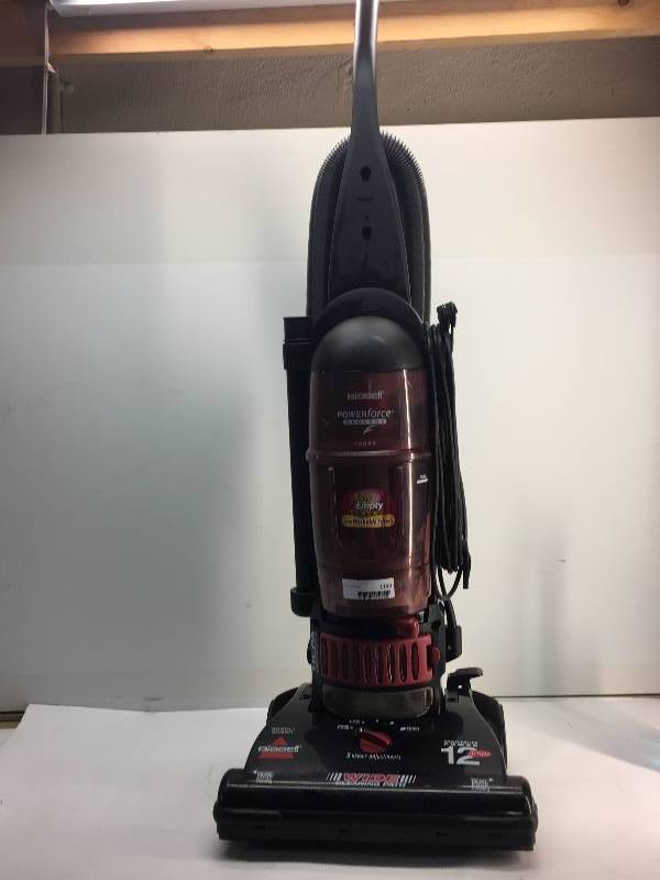 lot 1199 image: bissell powerforce bagless vaccum (missing belt)