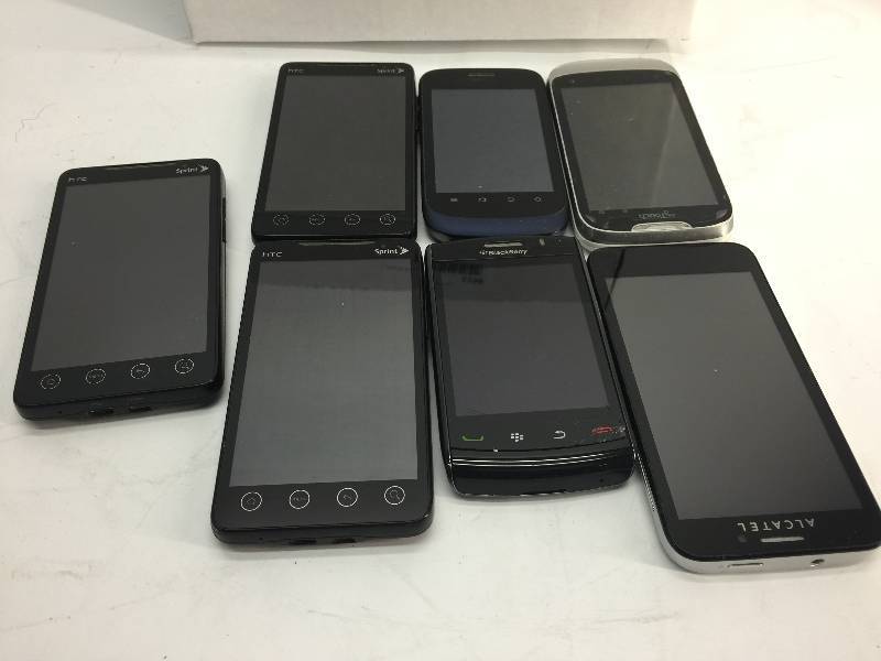 lot 1198 image: box of untested cell phones