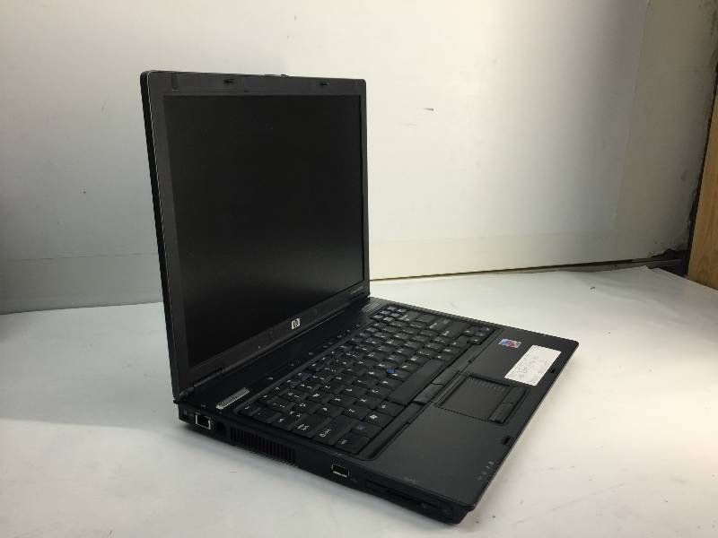 lot 1030 image: HP COMPAQ NC6220 FIXER UPPER (INTEL PENTIUM M - 1GB - 20GB HDD )
