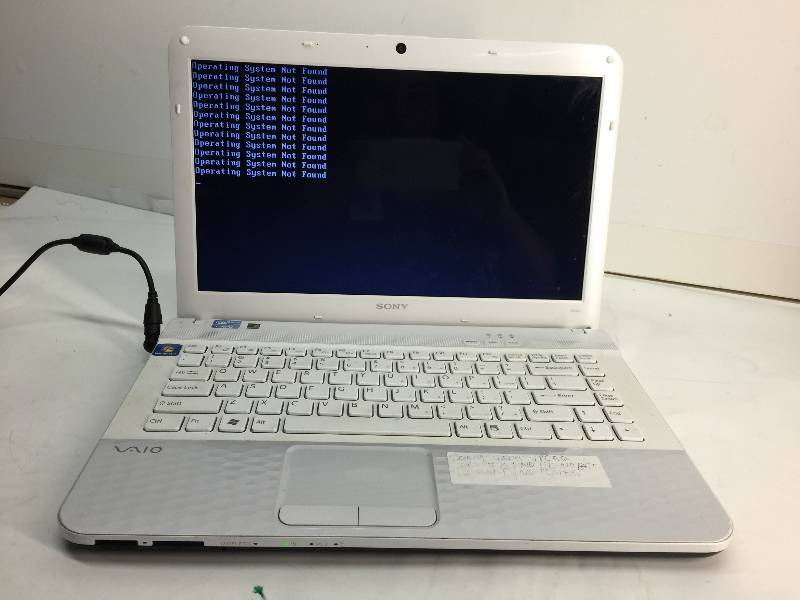 lot 1029 image: SONY VAIO VPCEG fixer uppers  (i3, 4gb , no hddn)