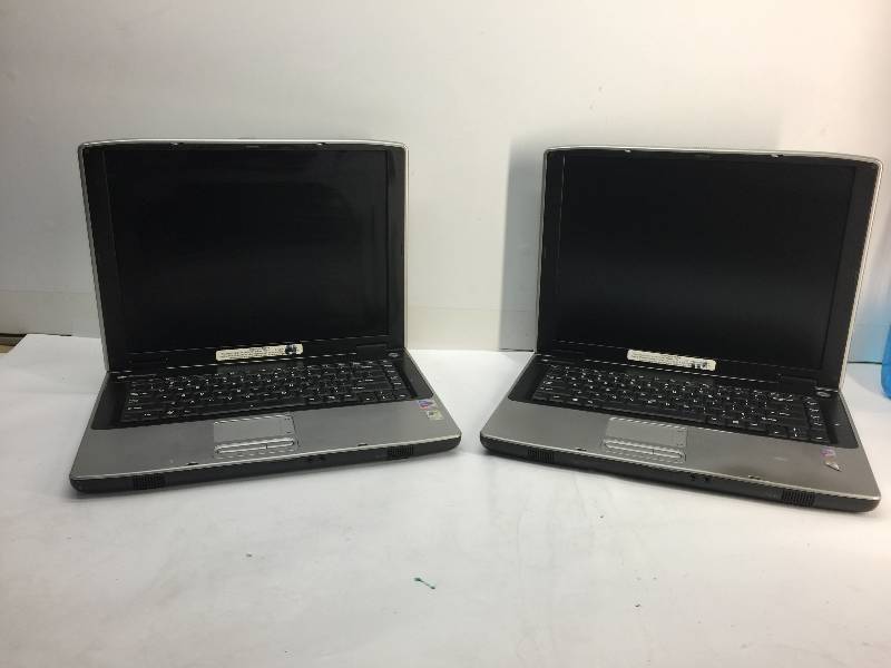 lot 1014 image: lot of 2 gatway laptops (untested) no operating system