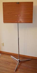 lot 5090 image: Vintage Wooden Adjustable Music Stand - HEAVY DUTY from Europe - Awesome