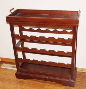 lot 5102 image: Wooden Wine Rack w Removable Top Serving Tray - High Style