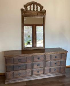 lot 5127 image: Large Vintage Dresser with Hanging Mirror - HEAVY DUTY Nice Piece of Furniture