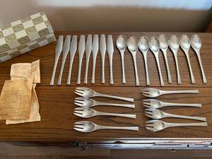 lot 5136 image: Set of 8 Vintage DANSK DESIGNS GERMANY IHQ Flatware - Knives, Forks and Spoons - Rare & Collectible WOW