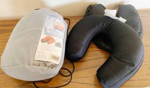 lot 5147 image: Lot of 2 Nice Travel Pillows with Carry Cases