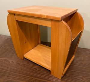 lot 5155 image: Vintage Magazine Single Seat Bench - Neat Style