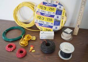 lot 5280 image: Electrical Lot - Lot of 2 ROMEX Insulated Copper Wire 122 NM-B &amp 14 GA Cerro Wire - see pics - valuable stuff