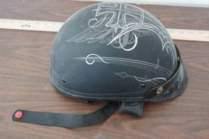 lot 5298 image: Motorcycle Helmet Fultier - Model AF-91 Size M