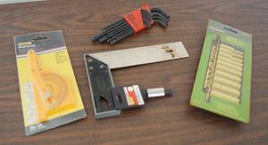 lot 5016 image: Sockets, Allen Wrenches, LevelSquare and Protractor - Many NIP