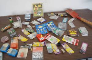 lot 5019 image: BIG LOT of Handymans Hardware Findings - Everything you need See Pics
