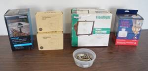 lot 5028 image: Home Lighting Items, All in original boxes. Sensor Lights, Floodlight and motion detector