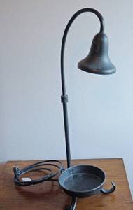 lot 5209 image: Beautiful Metal Table Lamp - Unique Style Over 2 feet tall with tray on the bottom for mutil-use