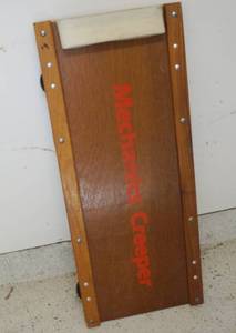 lot 5223 image: Automotive Mechanics Creeper - Smooth Rolling