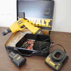 lot 5230 image: DeWalt Cordless 9.6 Vold Drill w Case, Bits and Charger - M# DW944 - 38 VSR Drill - WOW