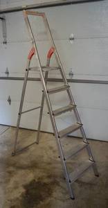 lot 5069 image: Folding Step Ladder - German Designed