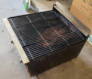 lot 8246 image: Commercial Charcoal Gas Grill - Restaurant Used