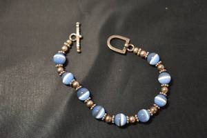 lot 2 image: Fashion Bracelet