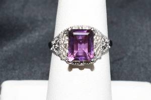lot 57 image: Sterling Silver and Amethyst Ring