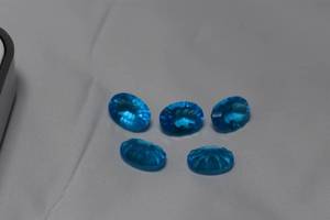 lot 76 image: 27.85ct London Blue Topaz