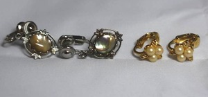 lot 93 image: 2 pairs Fashion Earrings