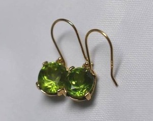 lot 98 image: 2.67ct Each PERIDOT Earrings in 14k Yellow gold