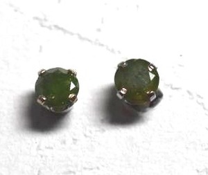 lot 100 image: .95ct Irradiated Green Diamond Earrings in 14k White Gold