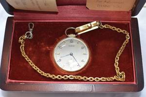 lot 122 image: 1930s1940s Buren Pocket Watch in Wooden Box