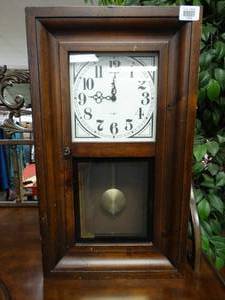 lot 17426 image: Howard Miller Wall Clock