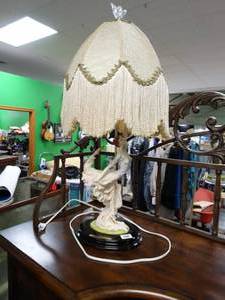 lot 17428 image: OK Collection Ballerina Lamp