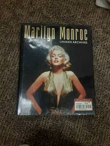 lot 8 image: Marilyn Monroe Unseen Archives
