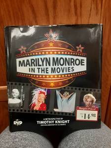 lot 10 image: Marilyn Monroe In the Movies with dvd