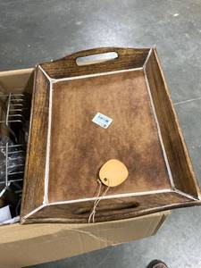 lot 148 image: Olivia in May Decour tray and platter