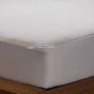 lot 36 image: Allerease Zippered Mattress Protector Waterproof Allergy Protection Full