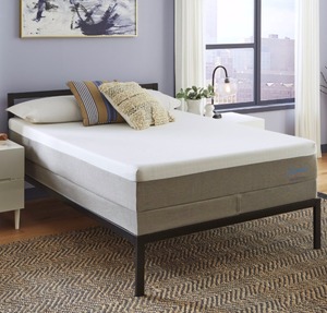 lot 3914 image: Queen Firm Slumber Solutions Essentials 12 inch Memory Foam Mattress Retail $461.17