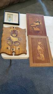 lot 19024 image: Wood Wall Art, Decor Items
