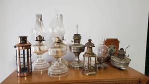 lot 19067 image: Kerosene Lanterns