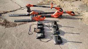 lot 19140 image: Black and Decker Yard Tools Kit With Batteries and Chargers